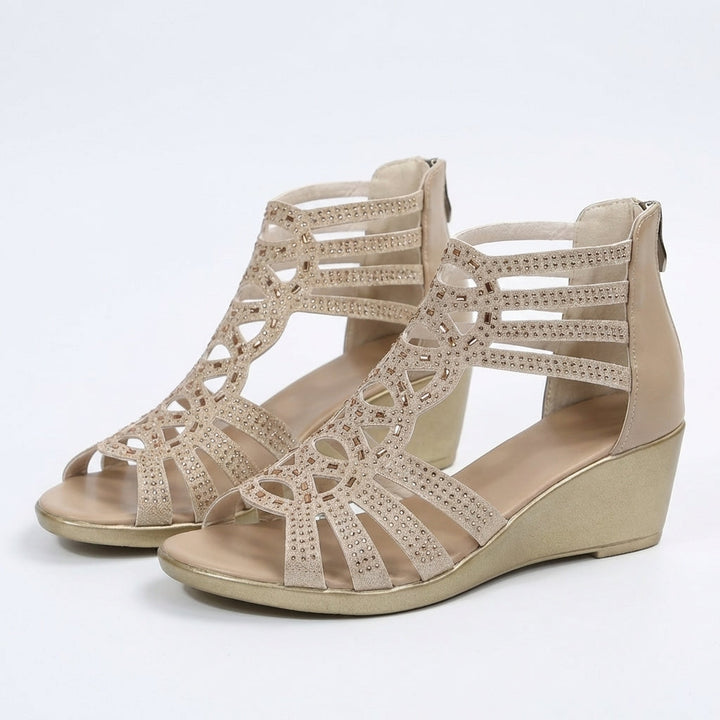 Jeanette – Designed for comfort, styled for everyday elegance